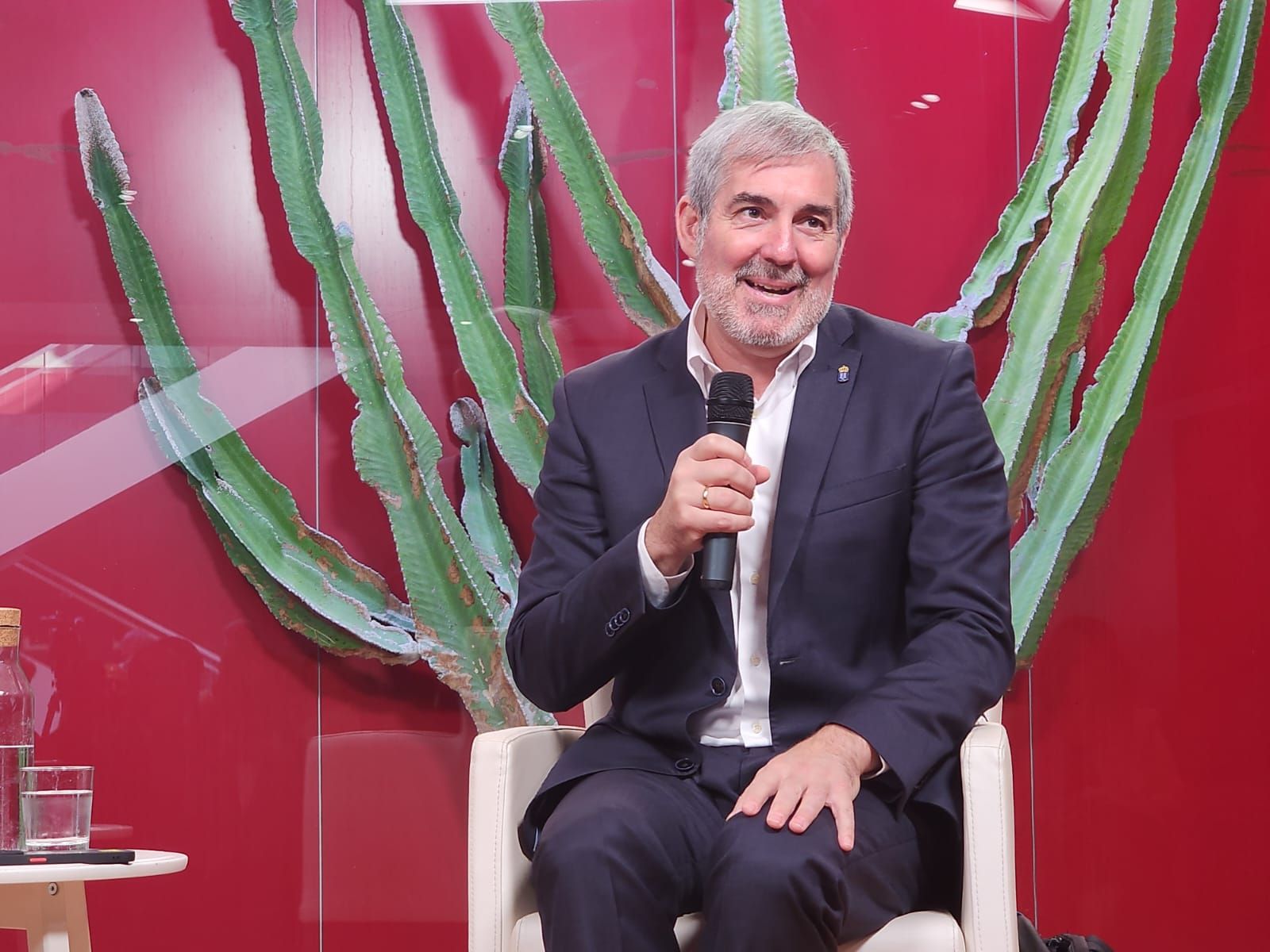 Las imágenes del encuentro con Fernando Clavijo en CANARIAS7