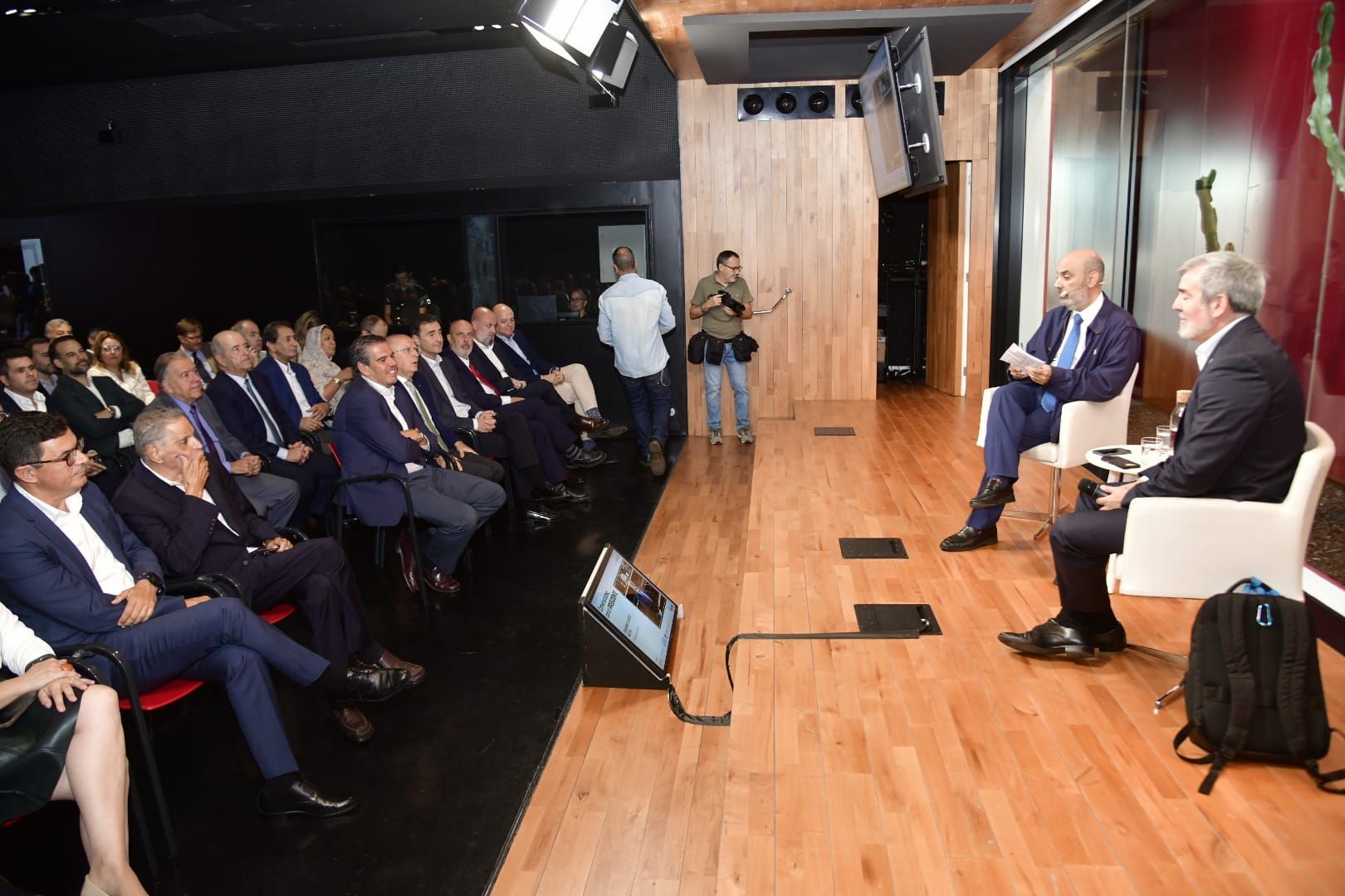 Las imágenes del encuentro con Fernando Clavijo en CANARIAS7