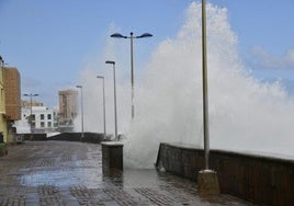 Las mareas vivas se hacen notar en San Cristóbal y Las Canteras