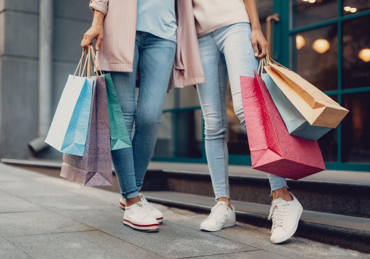 Los bonos están disponibles en la página web oficial de la campaña de dinamización del comercio local.