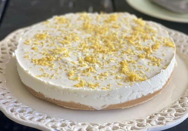 Tarta de espuma de limón