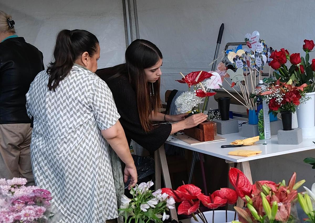 Imagen secundaria 1 - El Día de Todos los Santos: una tradición cada vez más cara