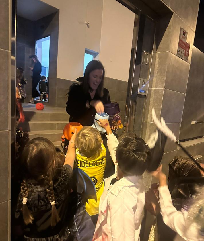 Imagen secundaria 2 - Noche de Halloween en Gran Canaria