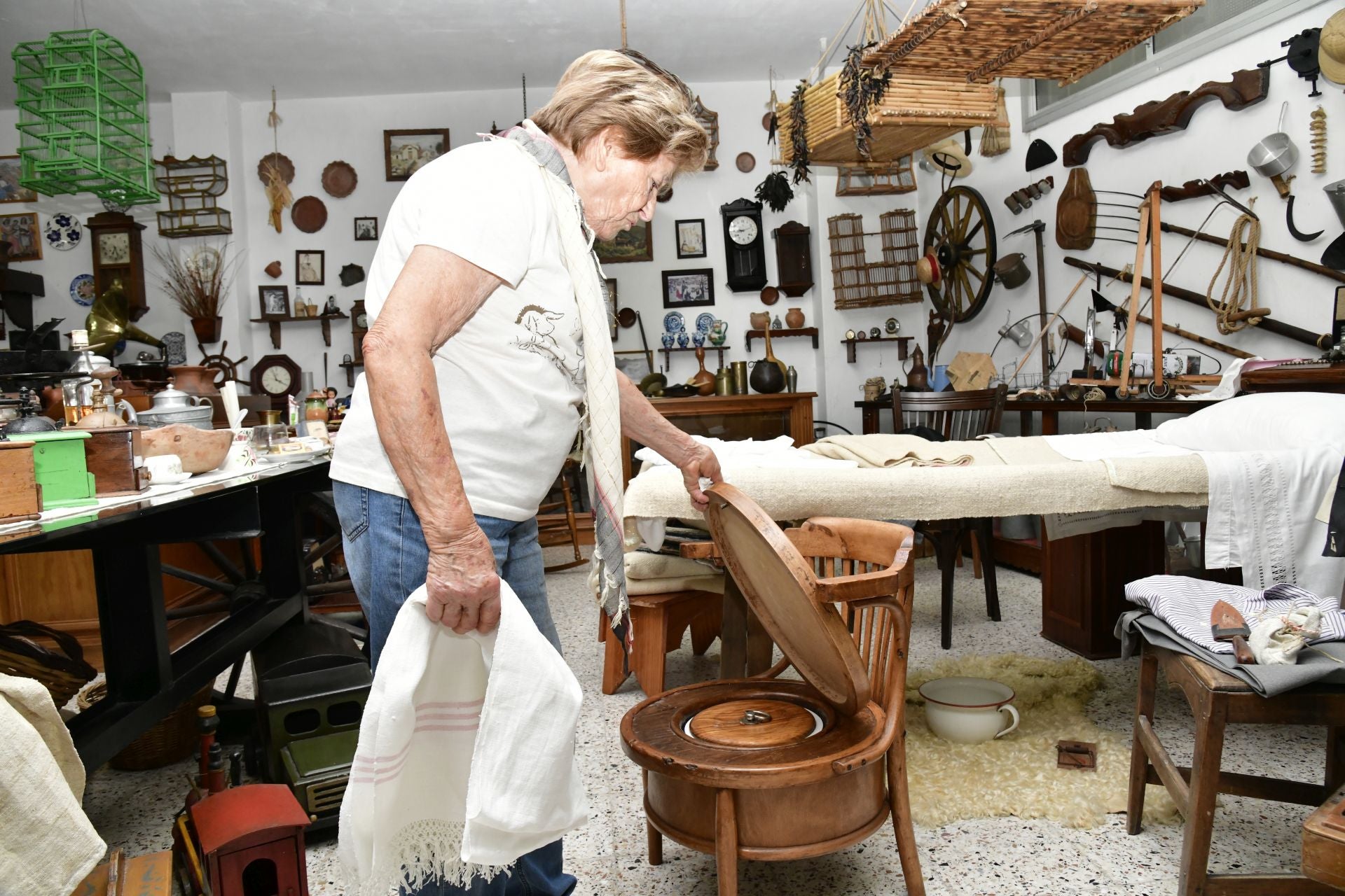El garaje reconvertido en un museo canario, en imágenes
