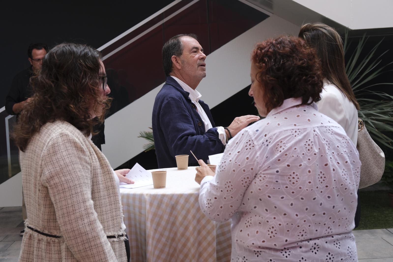 Imágenes de la conferencia sobre los presupuestos de Canarias para 2025