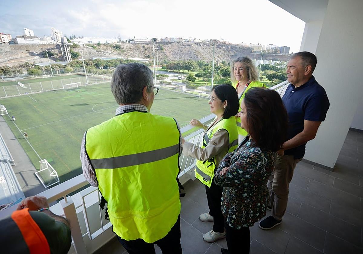 Los primeros vecinos llegarán al nuevo edificio de Las Rehoyas tras el próximo verano