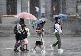 Una borrasca cercana a Canarias provocará fuertes lluvias en el archipiélago