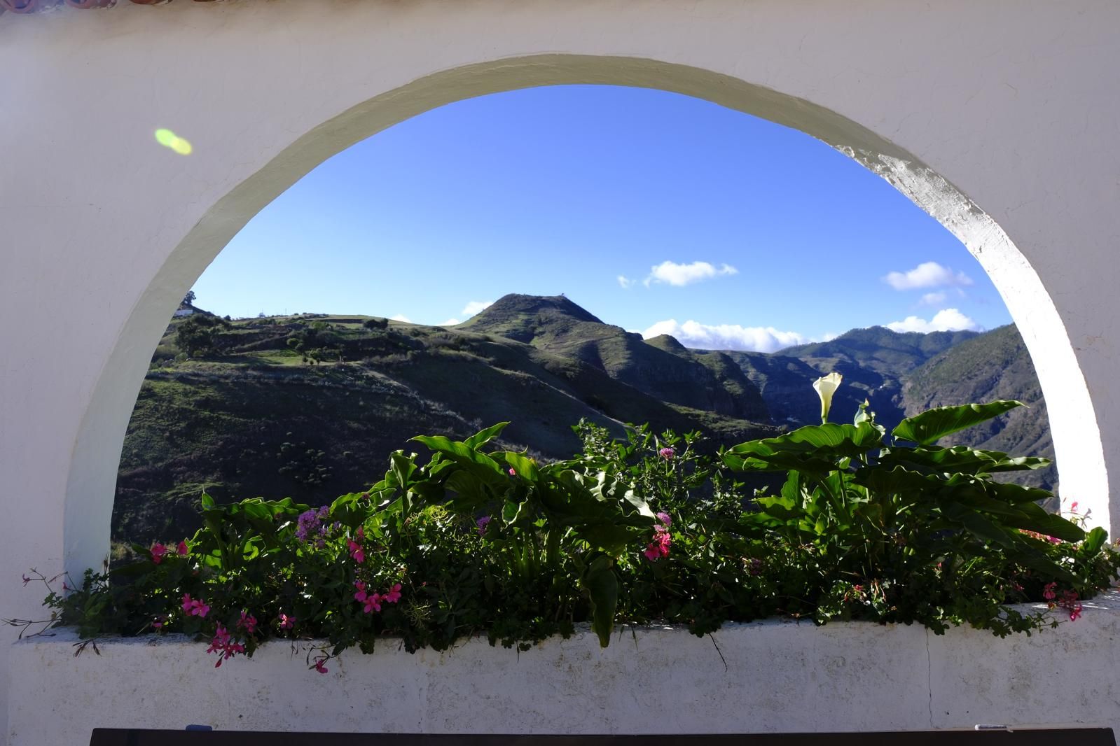 Gran Canaria amanece verde y sin lluvia