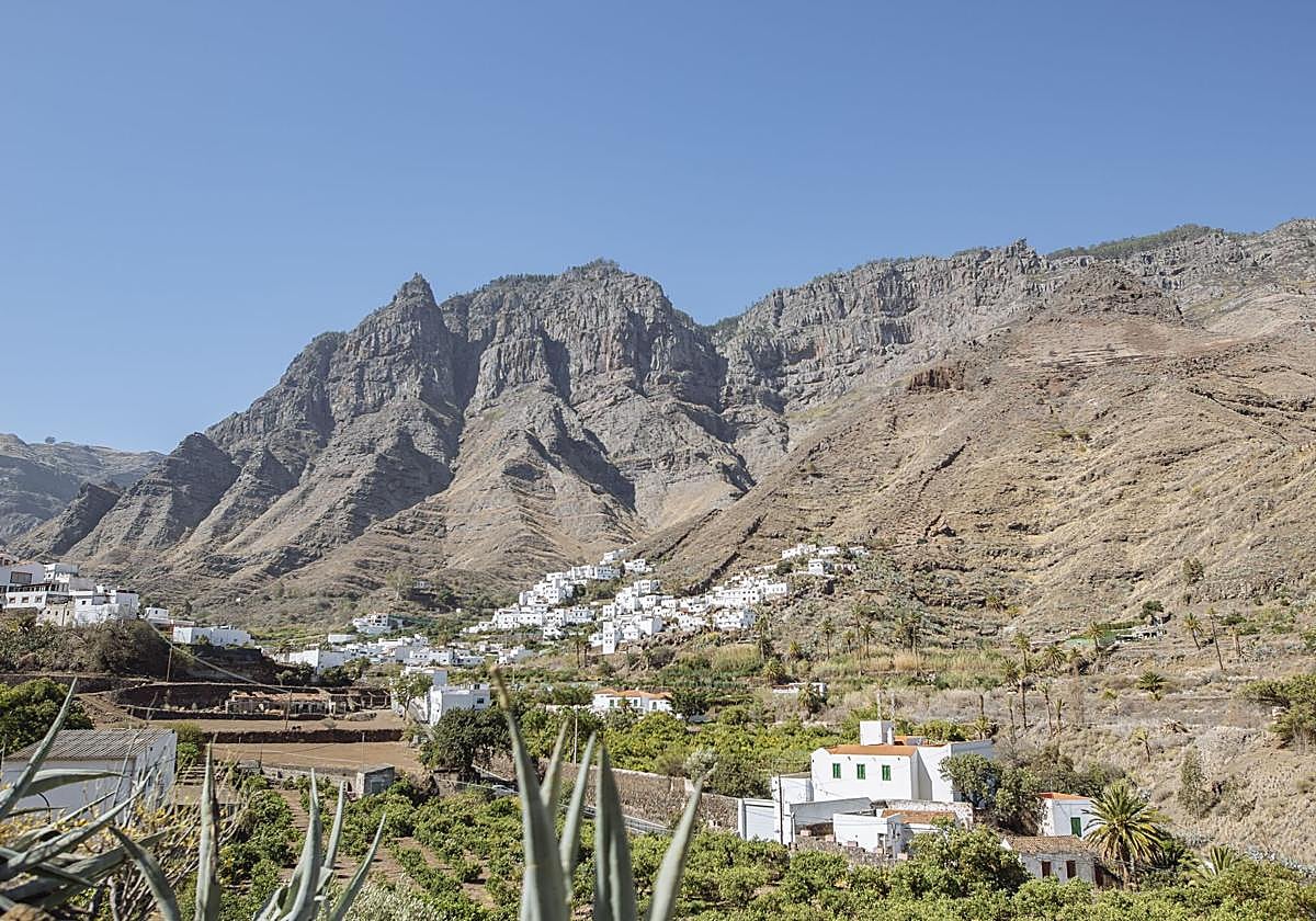 Descubre el turismo activo en Gran Canaria: un destino imperdible para los amantes de la naturaleza y la cultura