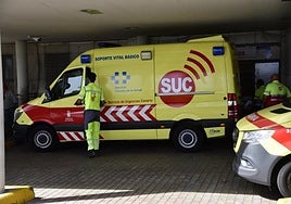 Foto archivo de una ambulancia del SUC.