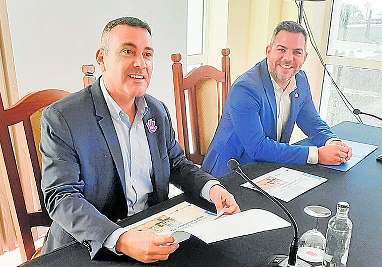 Oswaldo Betancort y Jacobo Medina.