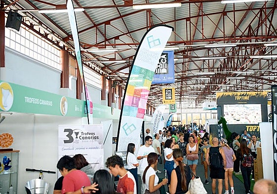 Imagen de una de las jornadas de Expodeca, en Infecar.