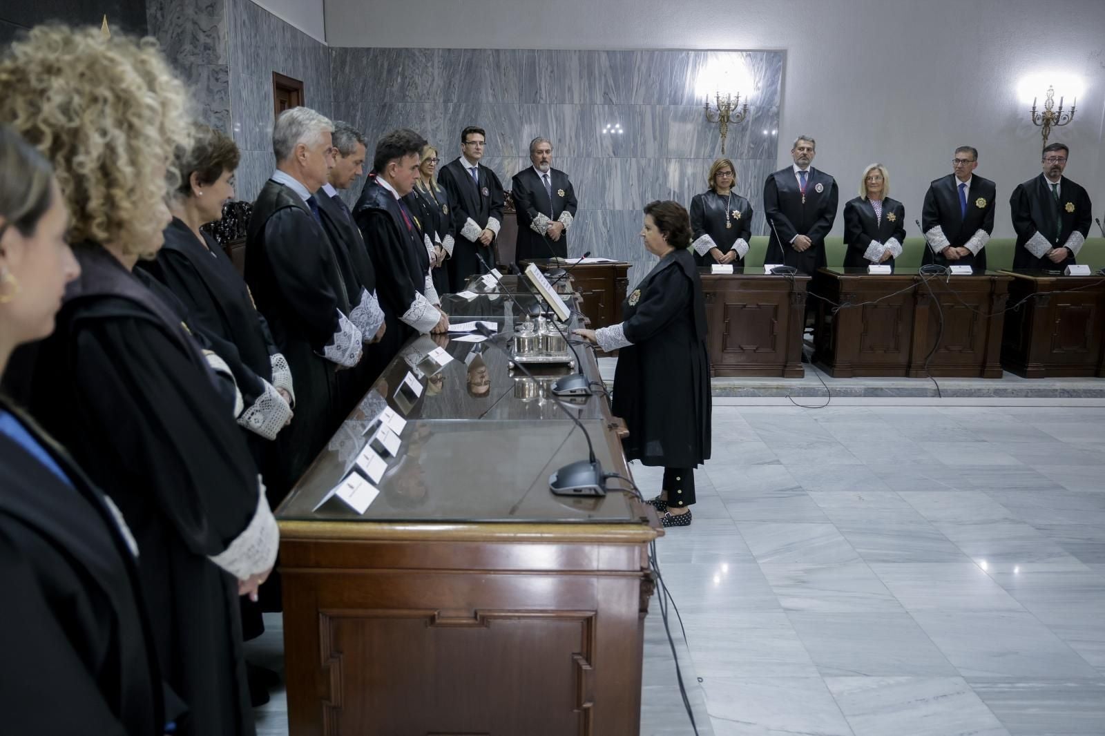 Imágenes de la ceremonia de composición de la Sala de Gobierno con sus nuevos miembros