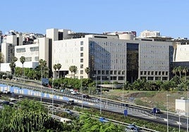 Hospital Doctor Negrín.