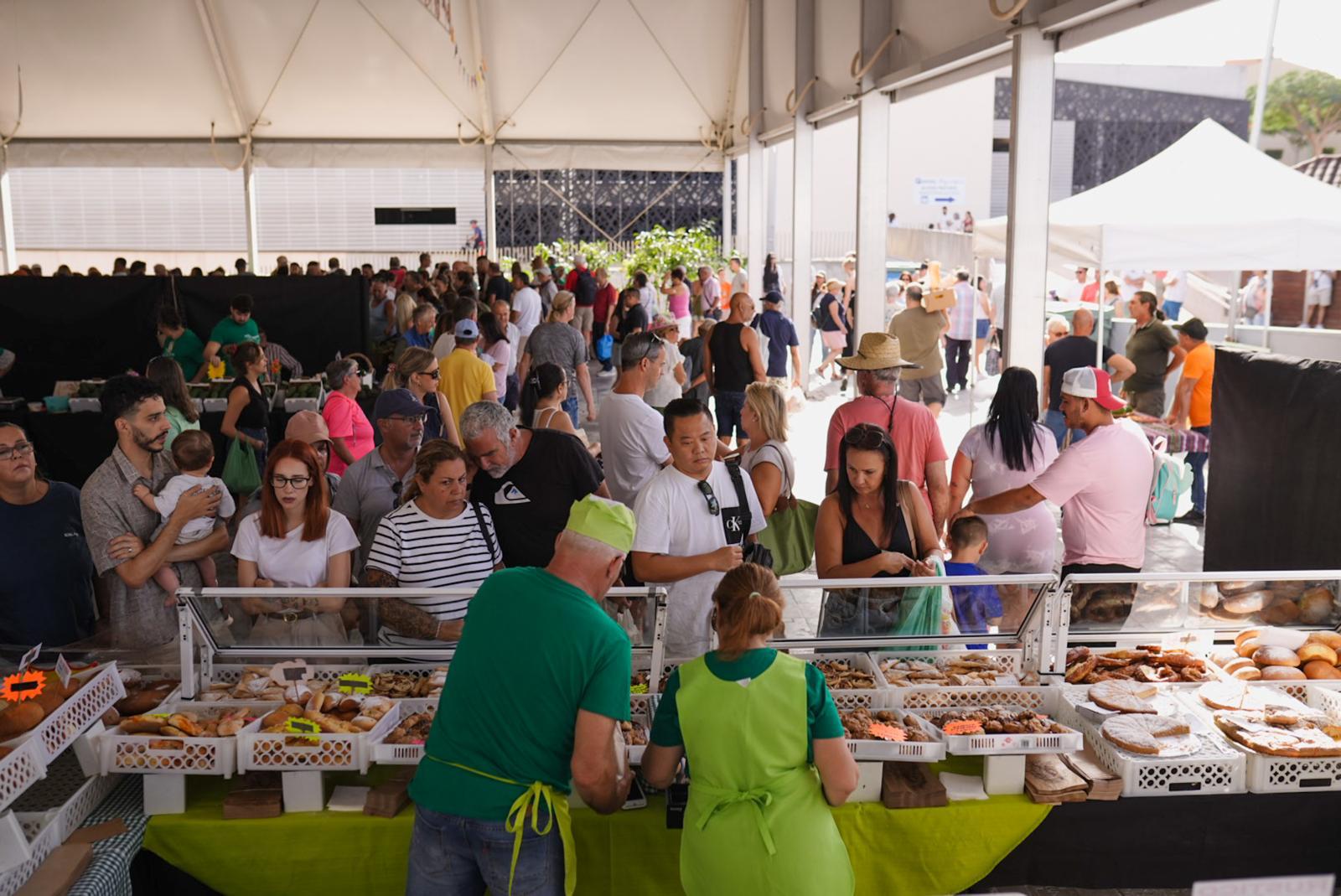 La IX Feria del Aguacate vuelve a Mogán