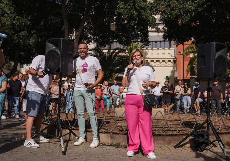 Concentración en favor del carnaval en la capital grancanaria.