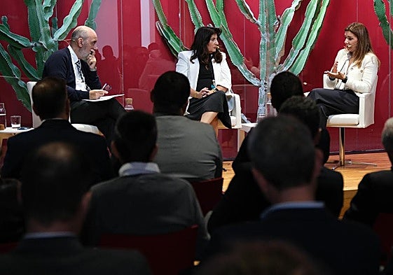Francisco Suárez Álamo, Julieta Schallenberg e Isabel Gorgoso.