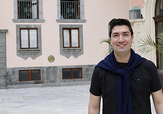 El director Rodolfo Barráez, durante la entrevista, en el Hotel Santa Catalina de la capital grancanaria.