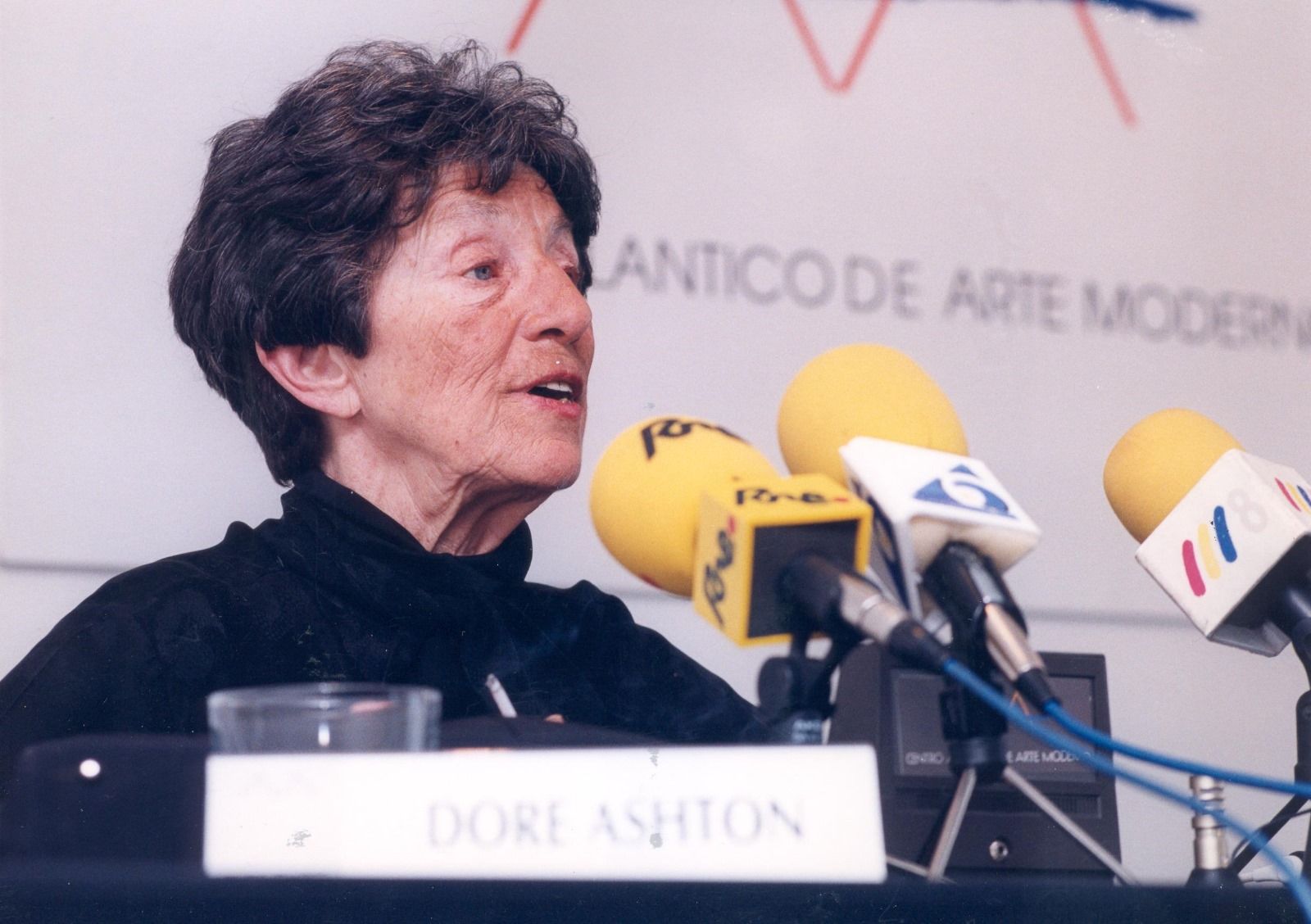 Fragmentos de historia: 35 años del CAAM