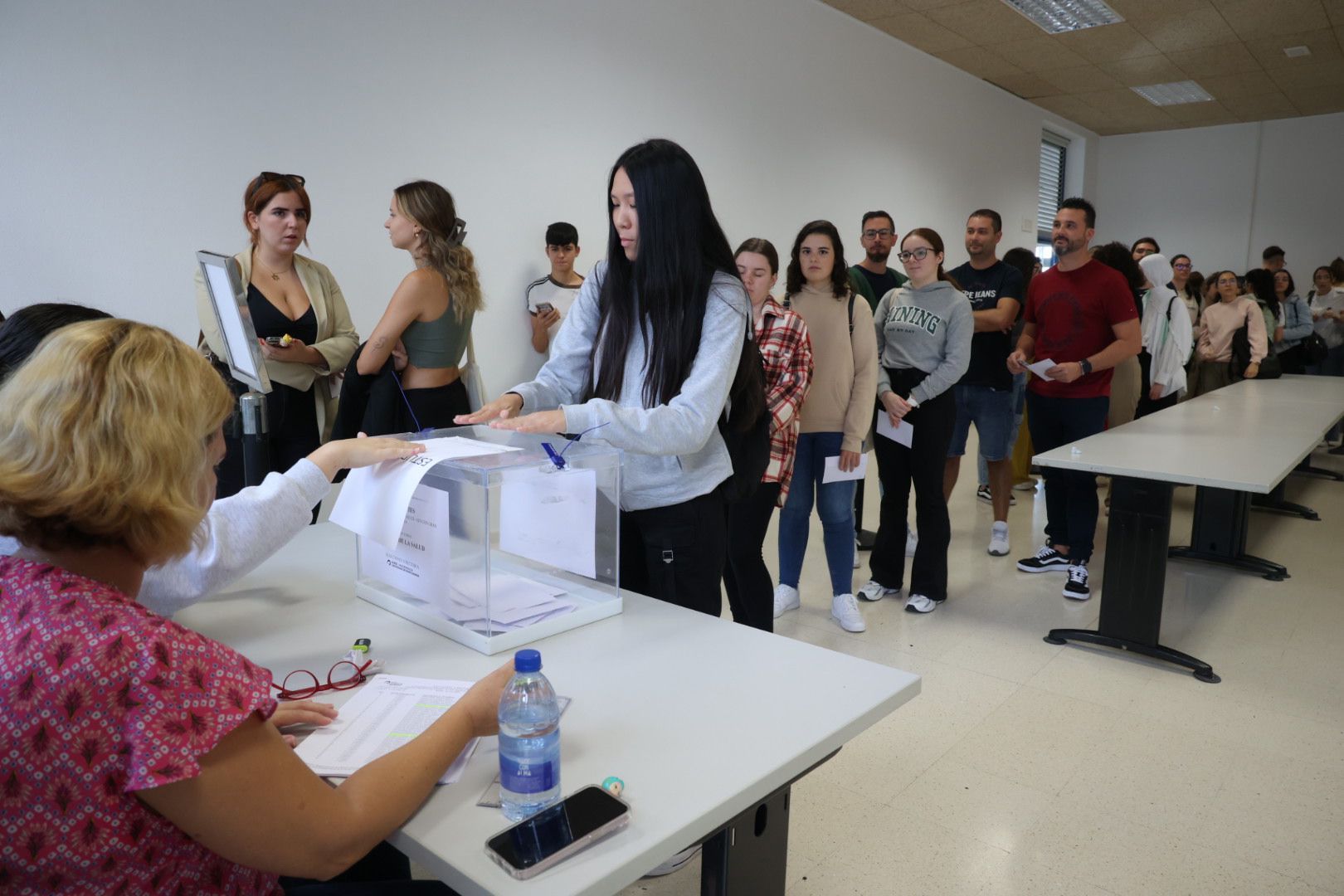 Las imágenes de la participación en las elecciones de la ULPGC al Rectorado