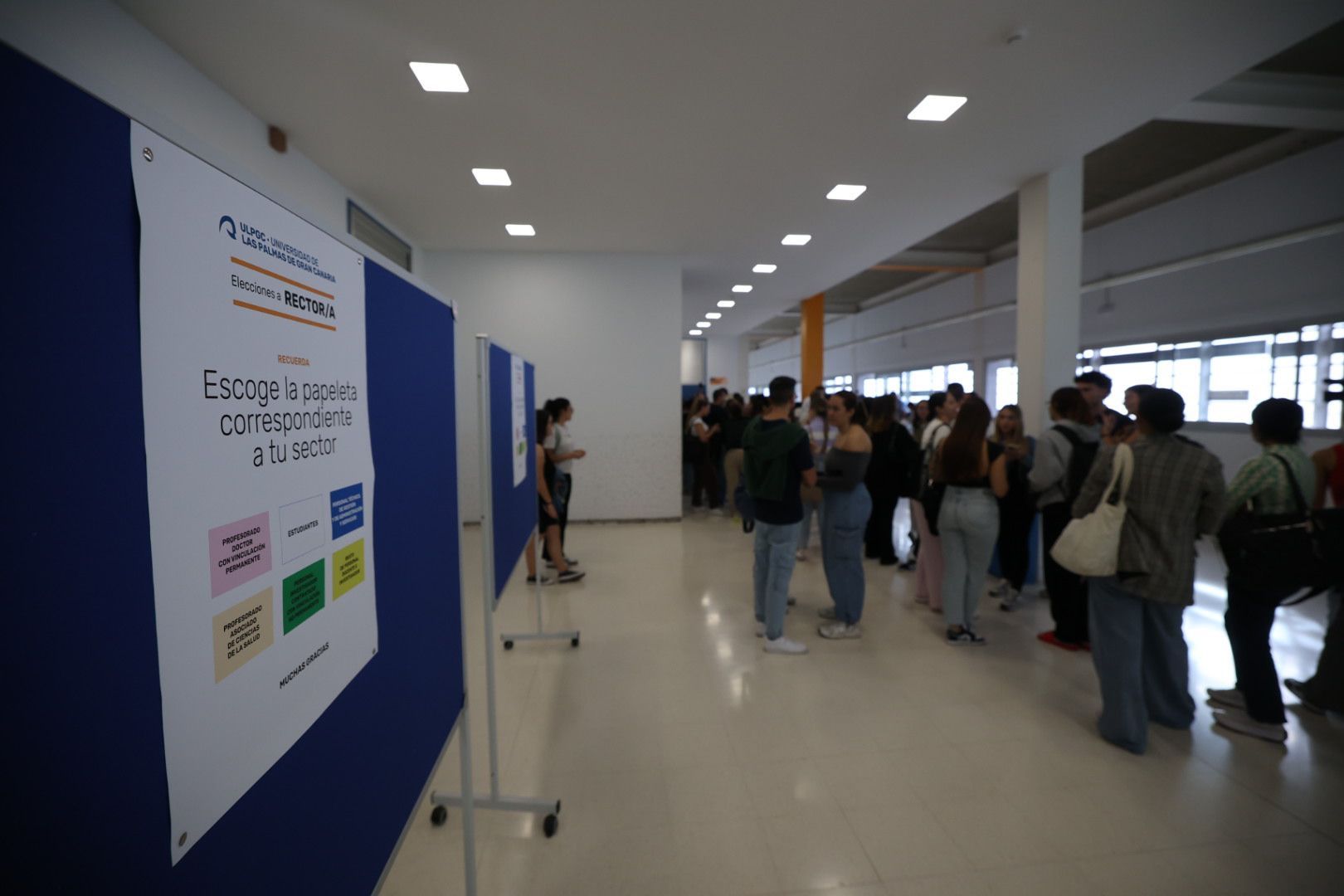 Las imágenes de la participación en las elecciones de la ULPGC al Rectorado