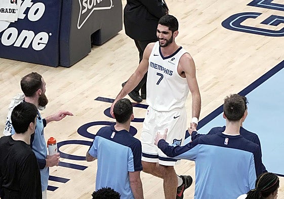 Aldama sigue brillando.