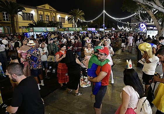 Imagen de carnaval de Las Palmas de Gran Canaria en Manuel Becerra.
