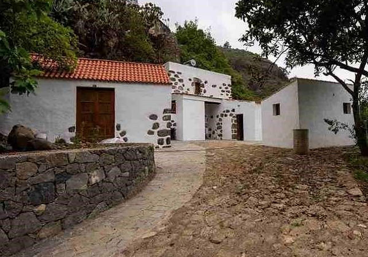 Vista del exterior del Molino de Huerta Grande.