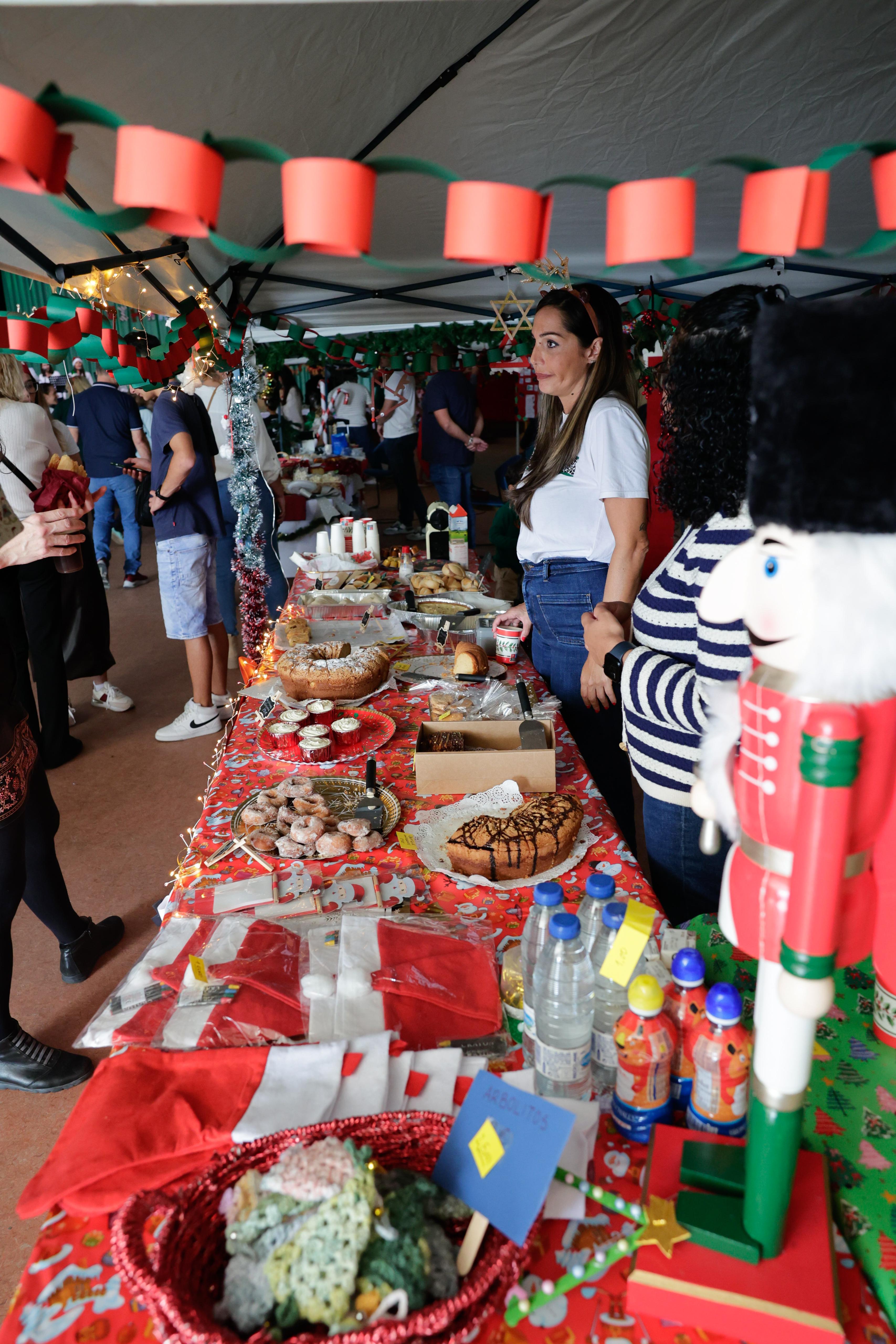 El mercadillo navideño en el Colegio Alemán, en imágenes