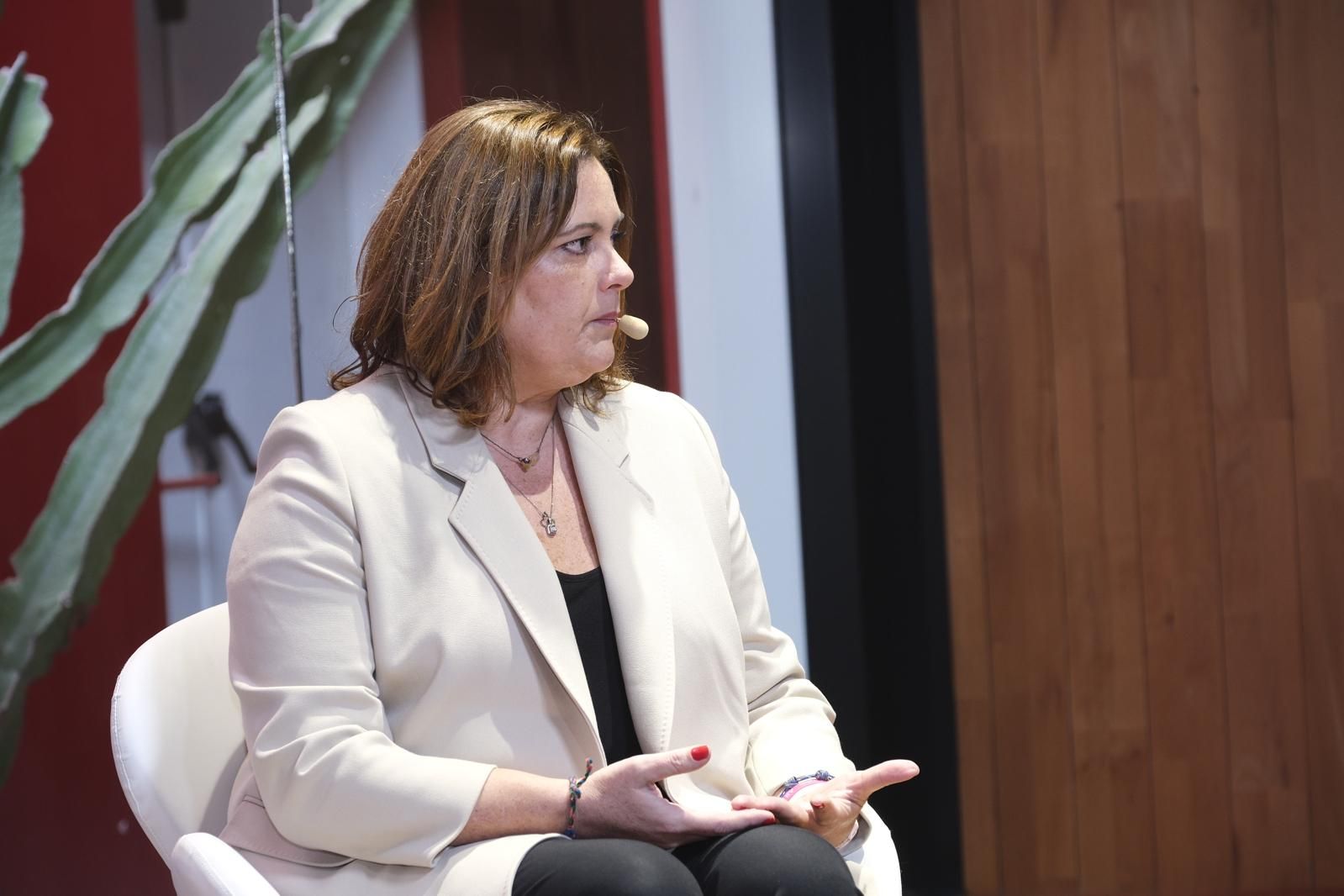 Las imágenes del Foro CANARIAS7 &#039;Conversaciones con... la presidenta de la Autoridad Portuaria de Las Palmas&#039;