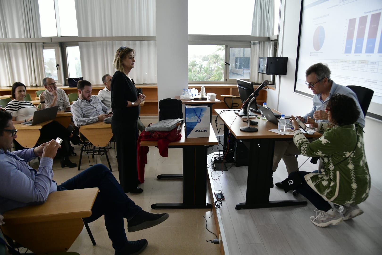 Imágenes de la segunda vuelta de las elecciones al rectorado de la ULPGC