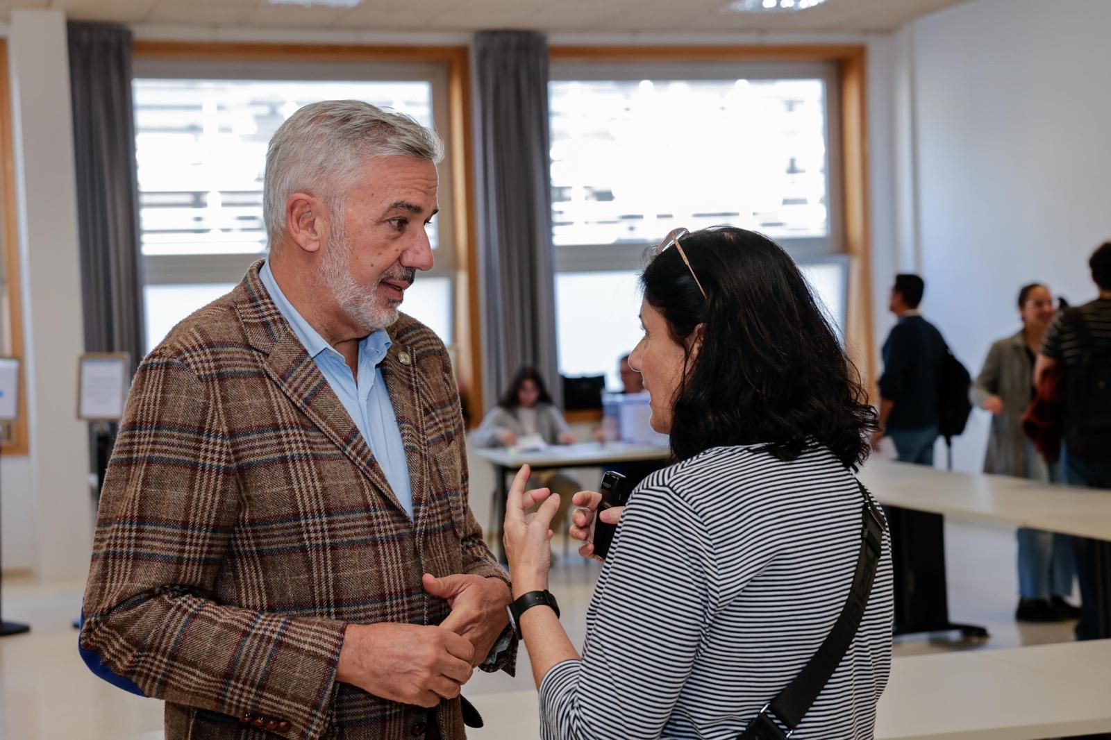 Imágenes de la segunda vuelta de las elecciones al rectorado de la ULPGC