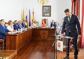 Jesús González, exalcalde de Agaete, al tomar posesión como concejal del Ayuntamiento.