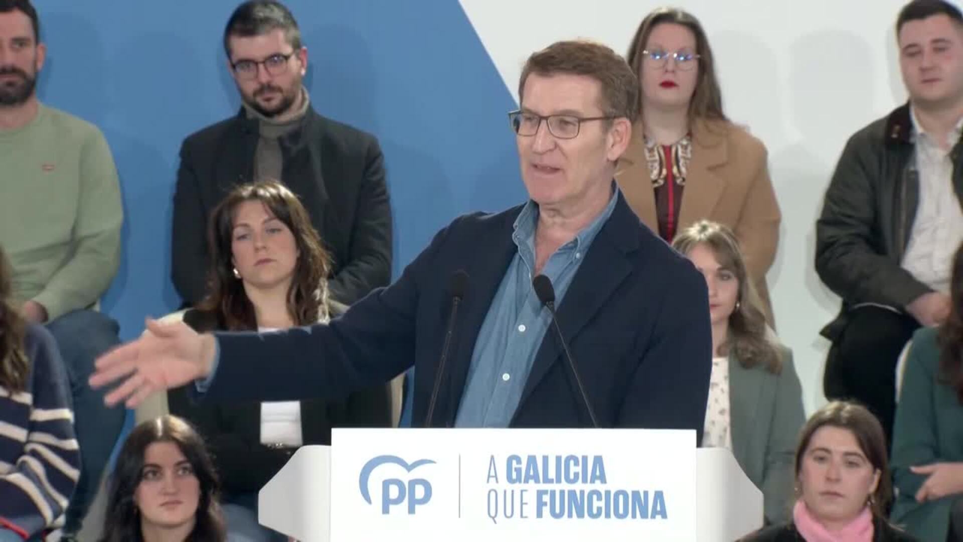 Feijóo centra sus críticas en el BNG: "Nos llamamos Galicia desde hace siglos"