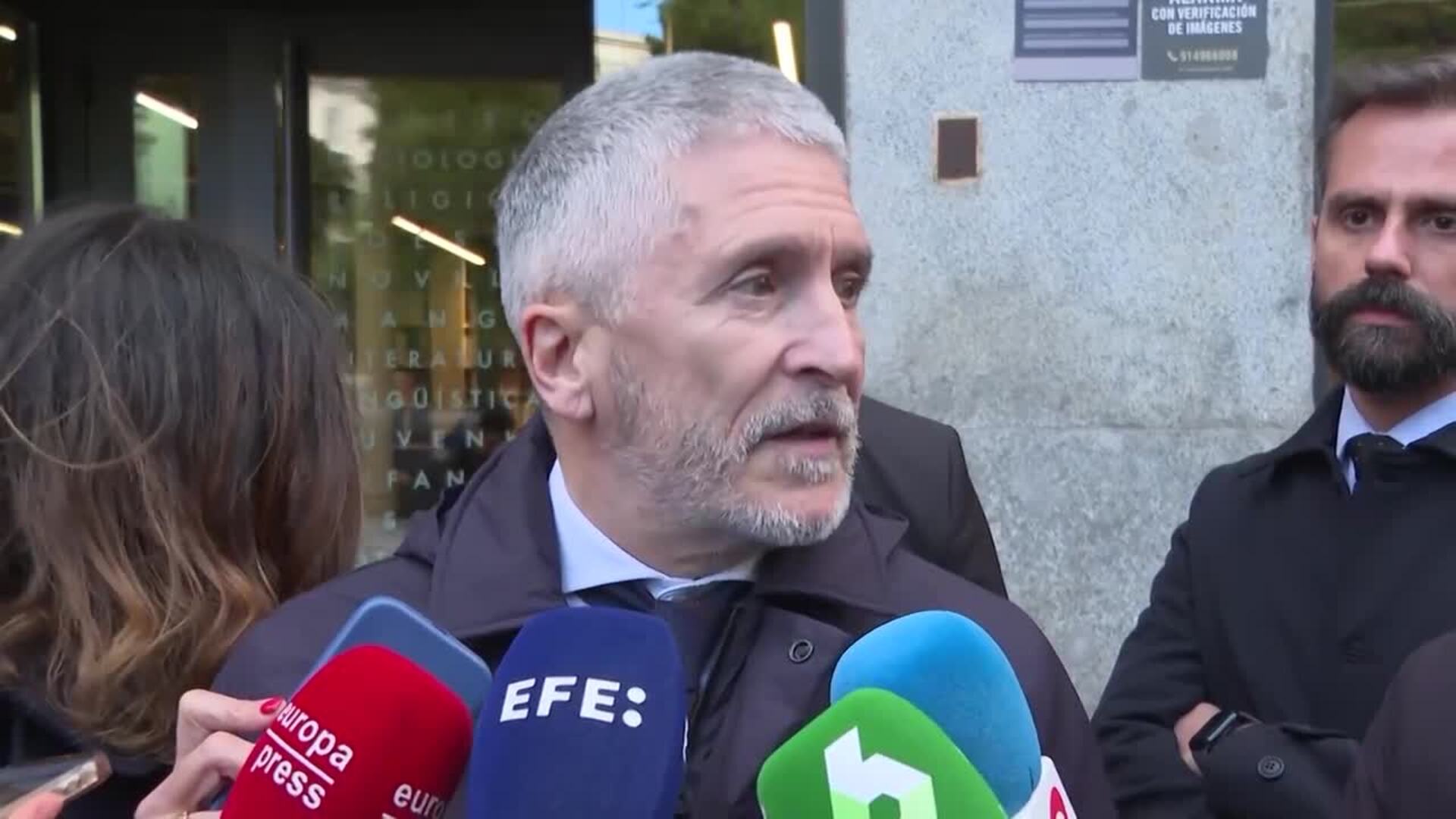 Marlaska pide esperar a las investigaciones internas sobre la actuación en Lavapiés