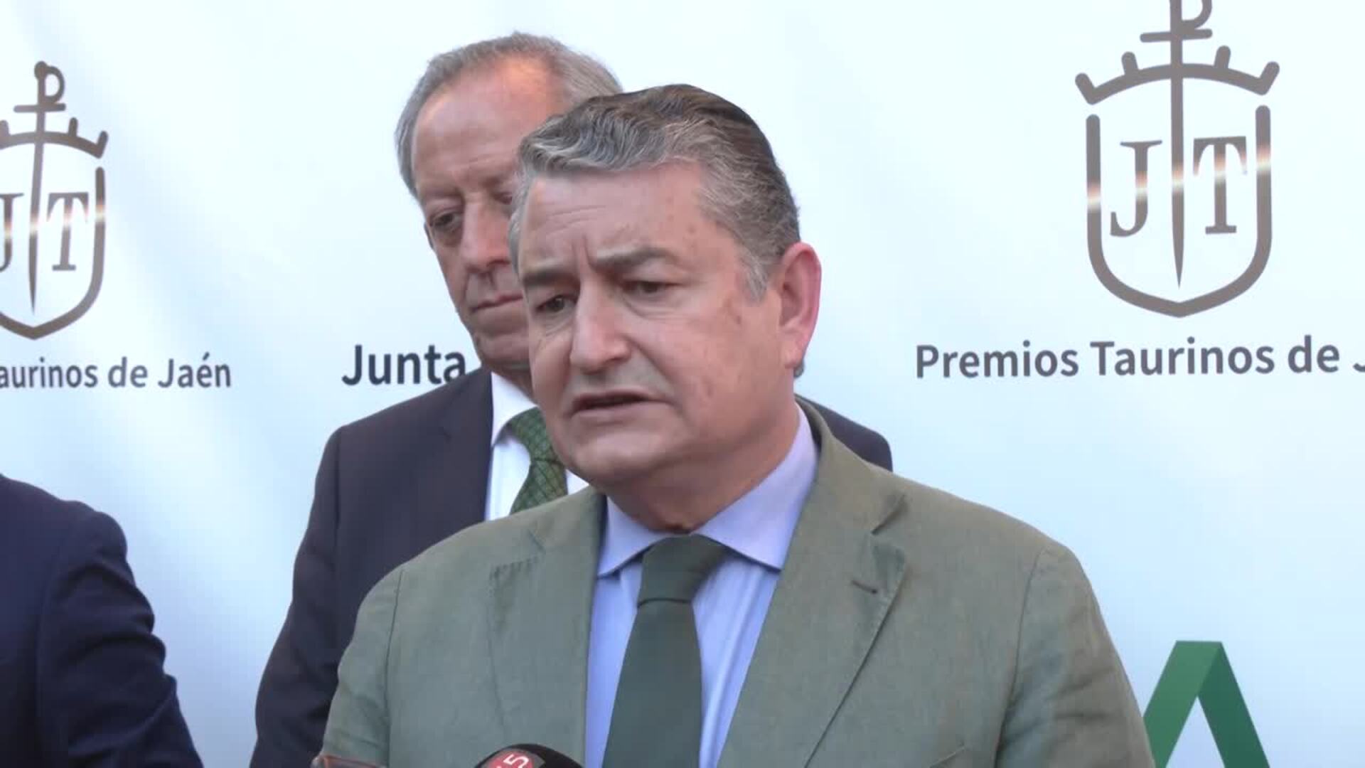 La Junta en Jaén otorga sus primeros premios taurinos para defender la fiesta nacional