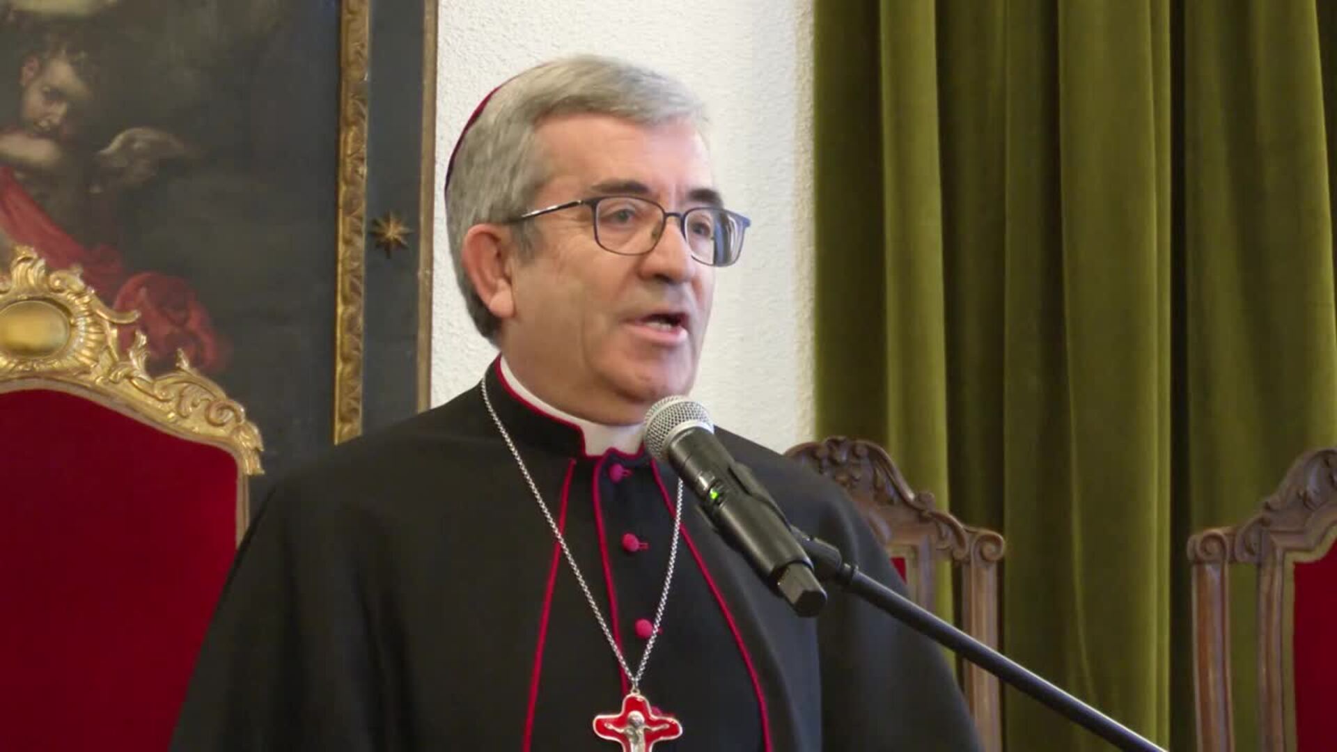 Argüello desea "alegría", "paz" y "familia" para Navidad y llama "colaborar por el bien común"