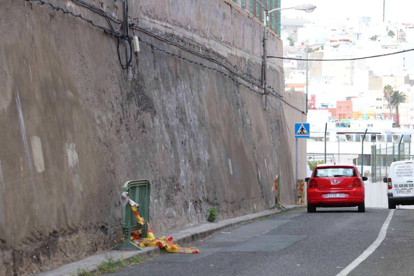 Vecinos de Lomo Apolinario solicitan reductores de velocidad en la calle Padre Pedro Sanz Sainz