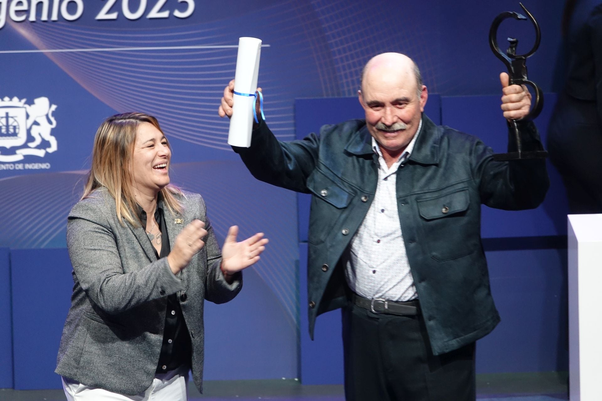 Entrega de Honores y Distinciones de Ingenio