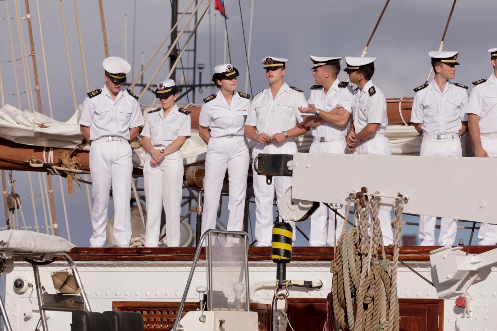 Salida de la princesa Leonor en el Buque escuela Juan Sebastián Elcano