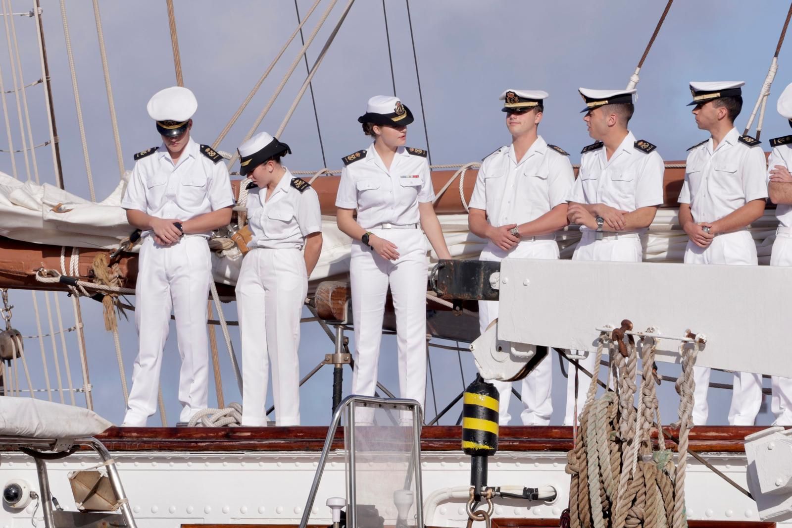 Salida de la princesa Leonor en el Buque escuela Juan Sebastián Elcano