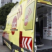 Un hombre sufre un traumatismo grave tras caer de su moto en la carretera de San Mateo