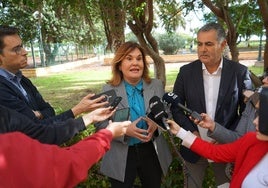 Jimena Delgado durante su intervención con el concejal Ignacio Guerra en las Oficinas Municipales.