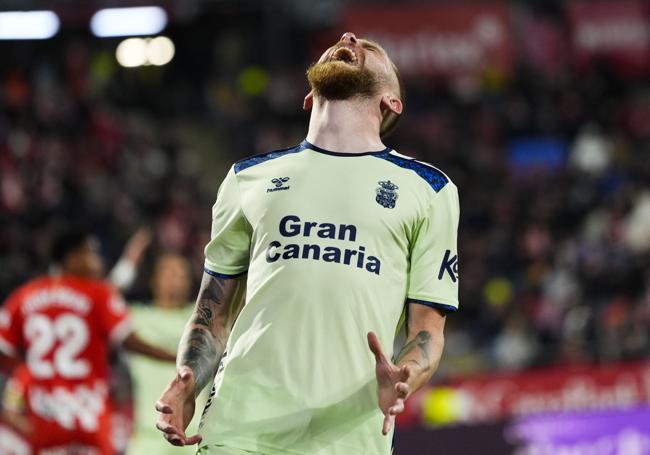 Lamento de McBurnie tras fallar una ocasión.