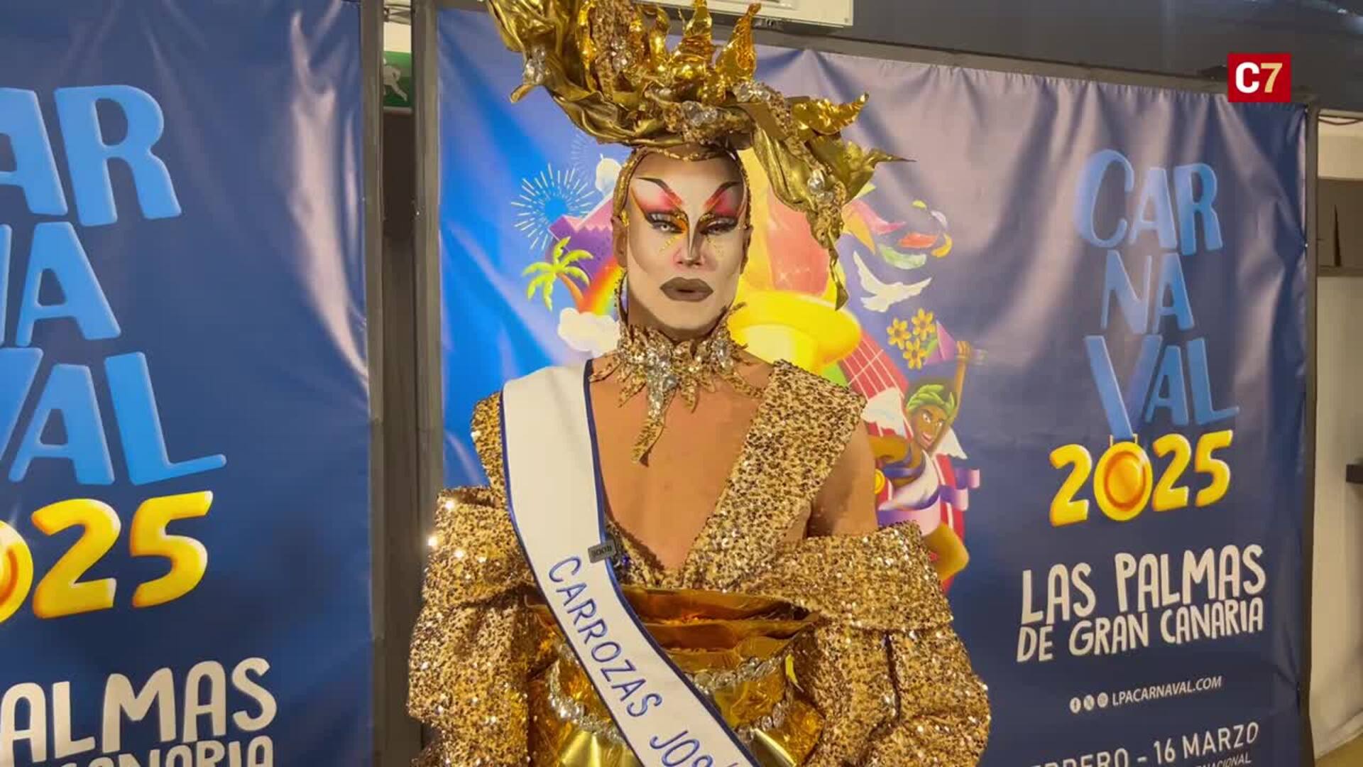 Presentación de Drag La Tacones en el carnaval de Las Palmas de Gran Canaria 2025