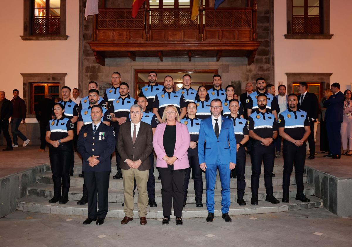 La incorporación de 18 agentes a la Policía Local de San Bartolomé de Tirajana, en imágenes