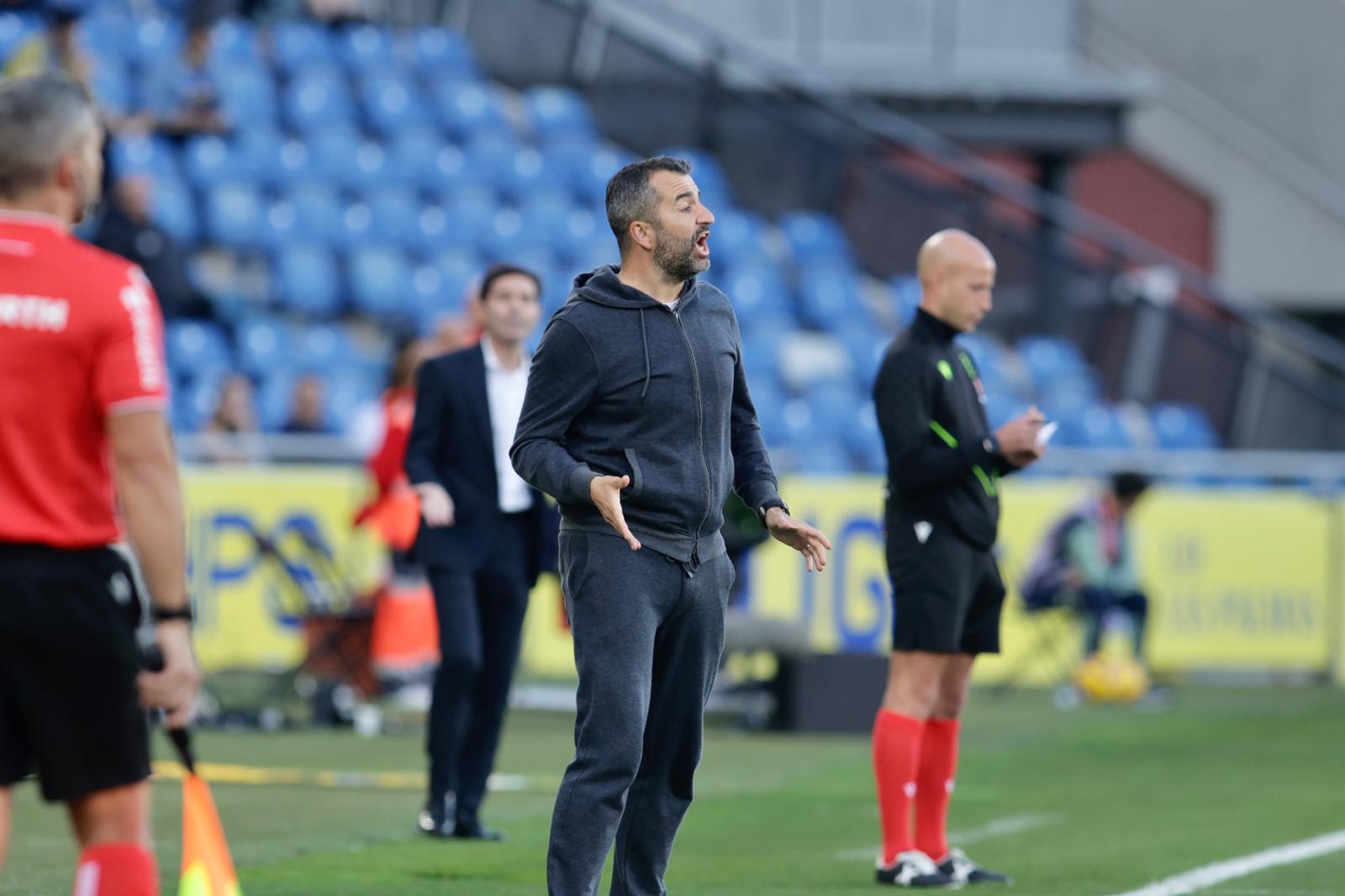 El duelo ante el Villarreal y el tributo a Kirian, en imágenes