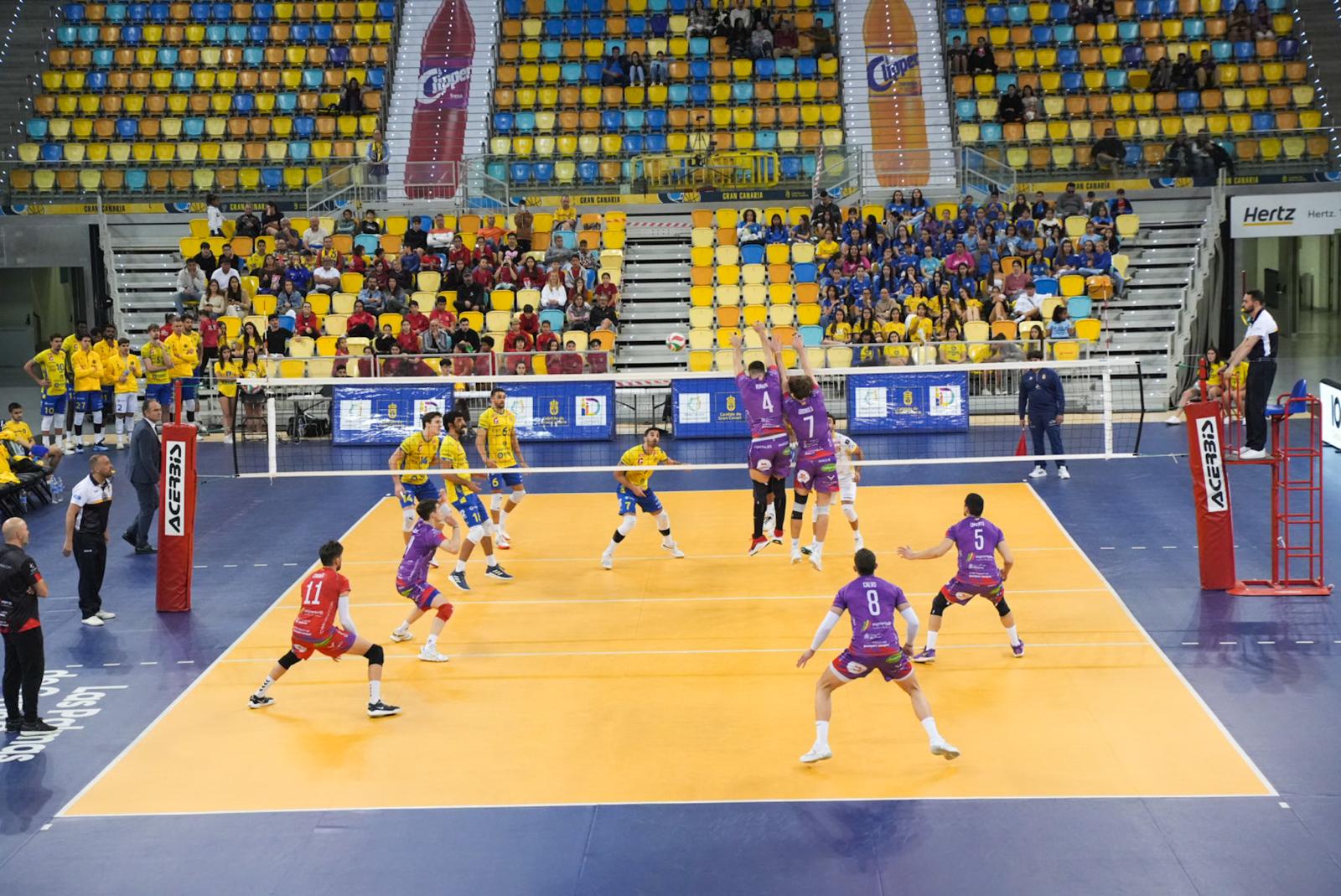 Todas las instantáneas del triunfo amarillo ante el Manacor