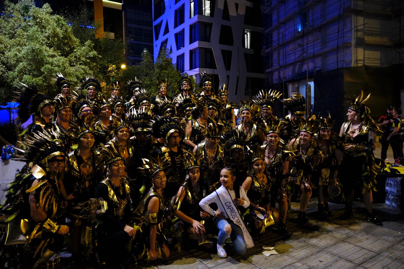 El pasacalles del carnaval de Las Palmas de Gran Canaria, en imágenes