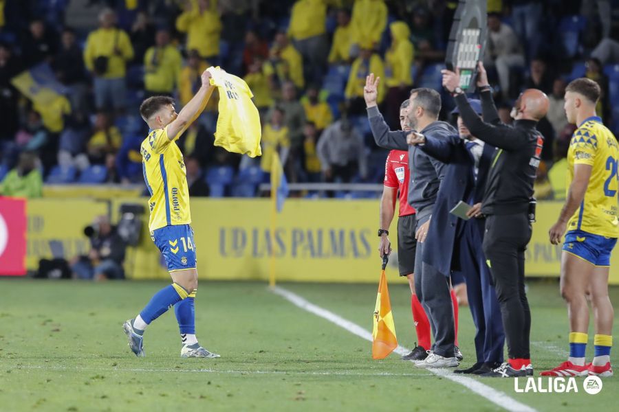 El duelo ante el Villarreal y el tributo a Kirian, en imágenes